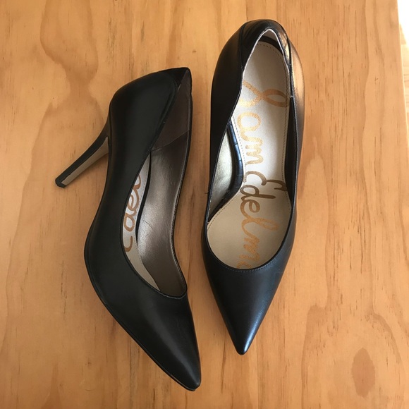 Sam Edelman Shoes - Sam Edelman black pumps